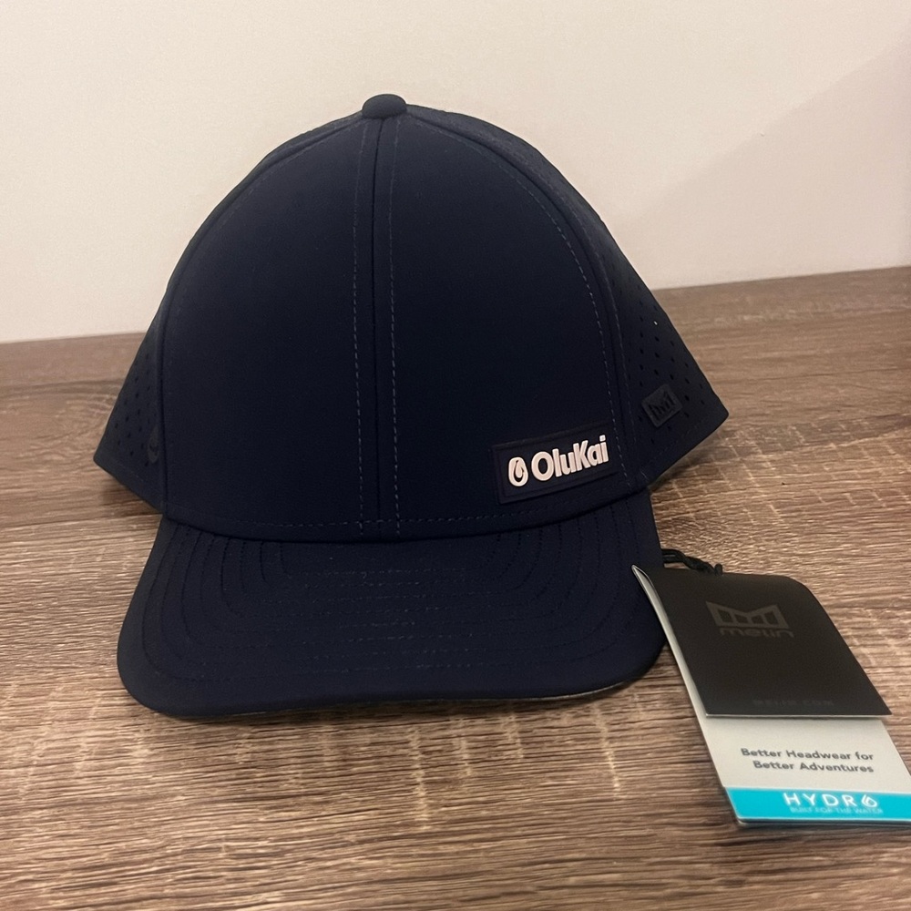 Limited Melin Olukai A game hat navy NWT